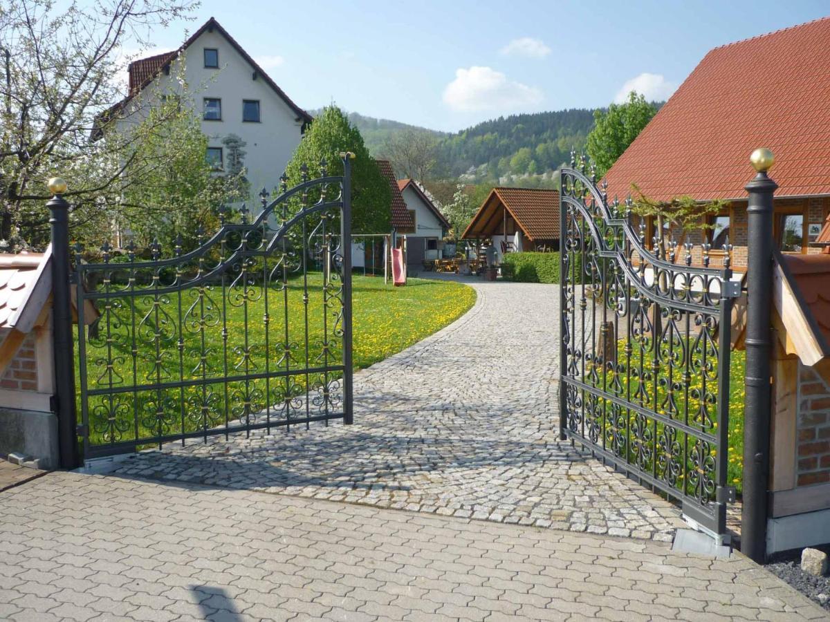 Landhotel Zur Pferdetraenke Schleid Экстерьер фото